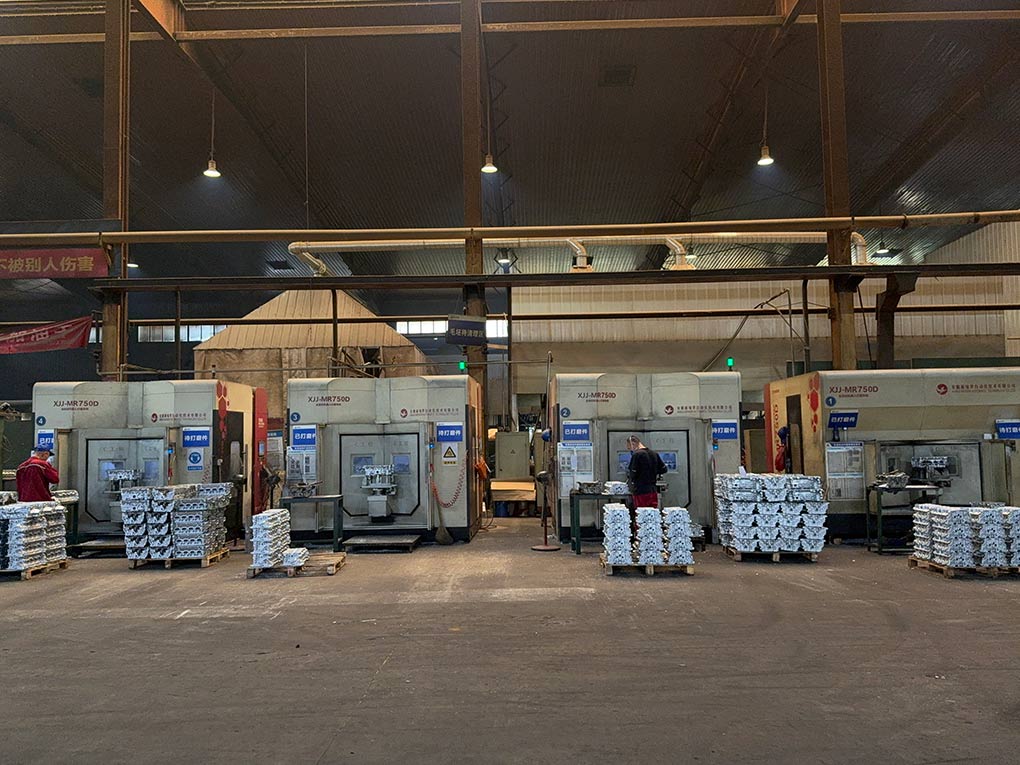 El futuro de la fundición: fabricación inteligente con el robot de rectificado NEVIEW